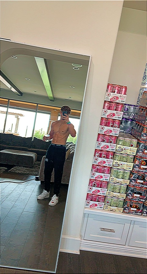 Image d'en-tête OnlyFans aceakers