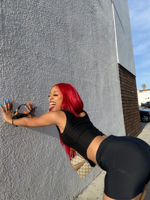 OnlyFans Titelbild ahnamac