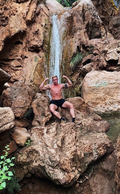 صورة رأس OnlyFans alecbw