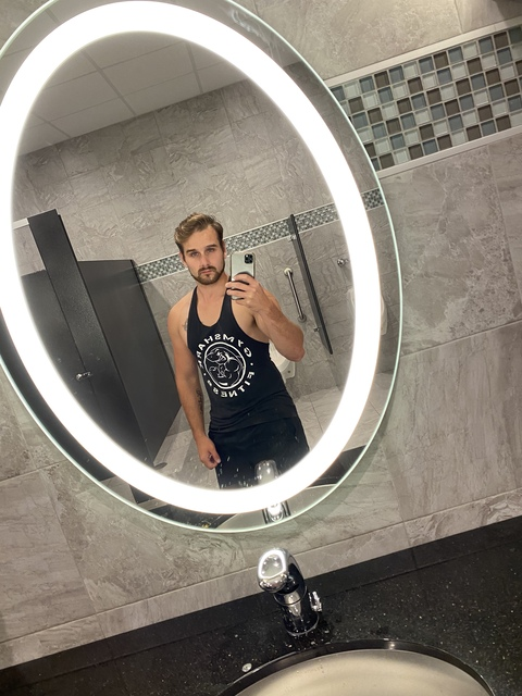 AlleenFans hoofdafbeelding alex-xxx-m