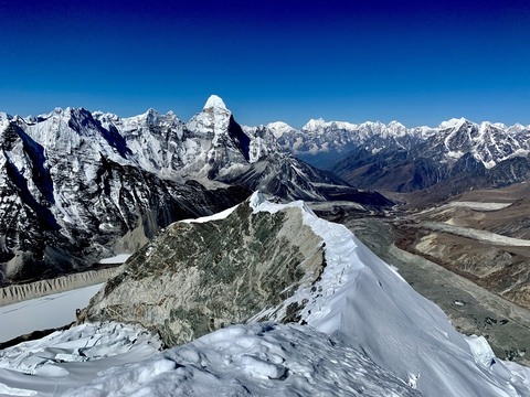 AlleenFans hoofdafbeelding alexchov