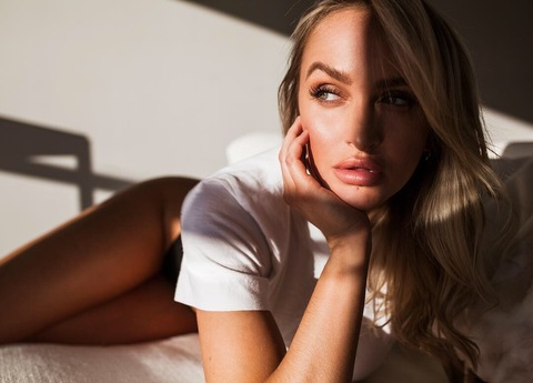 Gambar header OnlyFans alyssabarbara