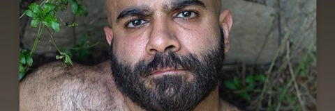 ओनलीफैंस हेडर चित्र amirfuxxx