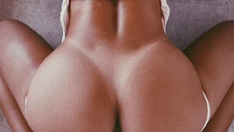 Gambar header OnlyFans anarothbardreal