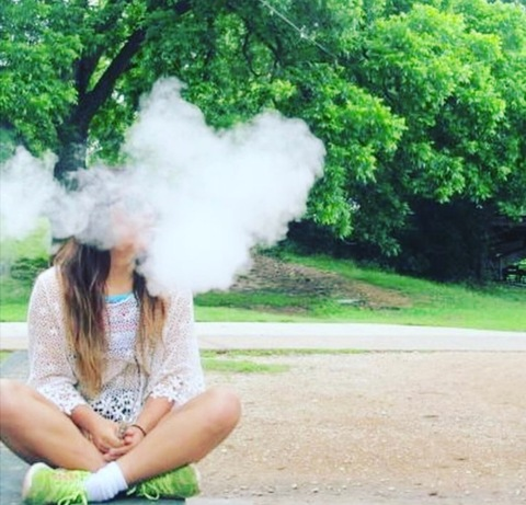 Gambar header OnlyFans angelinagoeswild