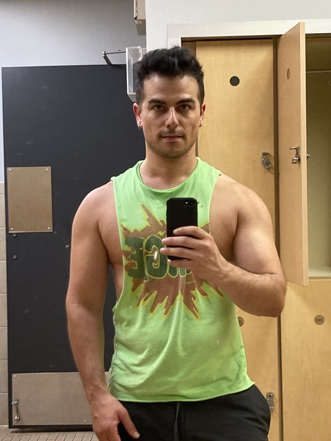 Image d'en-tête OnlyFans angelodavid