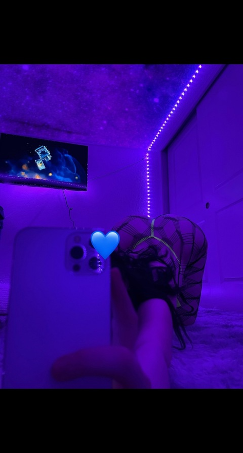 Image d'en-tête OnlyFans annaxbananaa