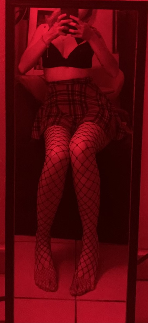 anyro의 OnlyFans 해더 사진