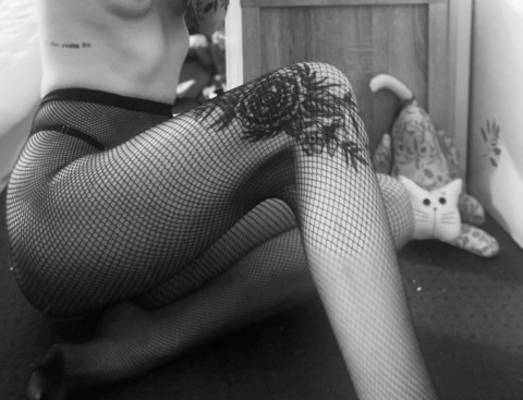 OnlyFansのヘッダー画像 ashebabi