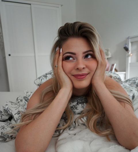 Снимка на заглавието на OnlyFans asmrjanina