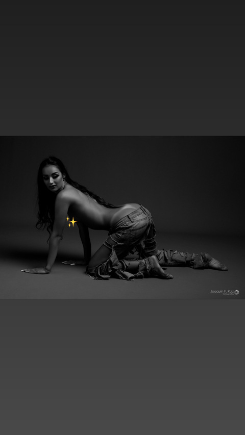 AlleenFans hoofdafbeelding azahara_model