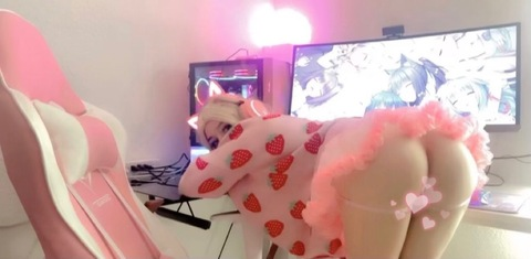 OnlyFansのヘッダー画像 babymox