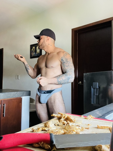 OnlyFans header picture bacano1992