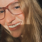 ओनलीफ़ैंस प्रोफ़ाइल चित्र bbytokez