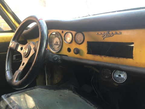 OnlyFans header picture beemcqueen