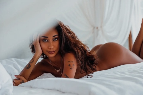 AlleenFans hoofdafbeelding beerubyd