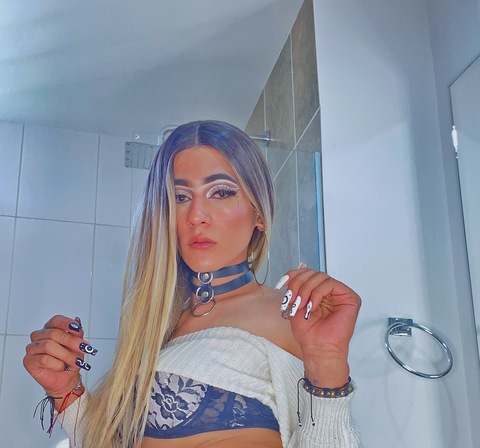 Изображение шапки OnlyFans bella777rosse