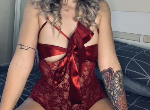 Image d'en-tête OnlyFans belleamora