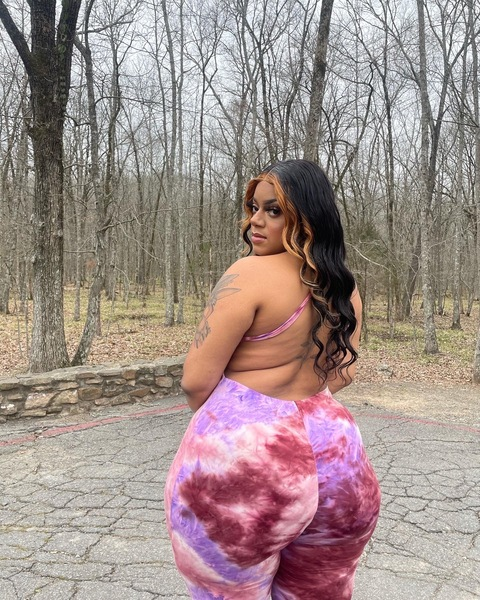 Gambar header OnlyFans biggbootyjeniaah