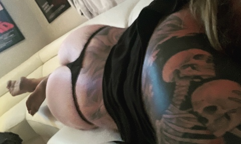 Imagen del encabezado de OnlyFans de blackcandi