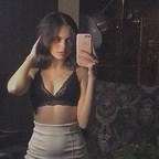 ओनलीफ़ैंस प्रोफ़ाइल चित्र bretrindadee