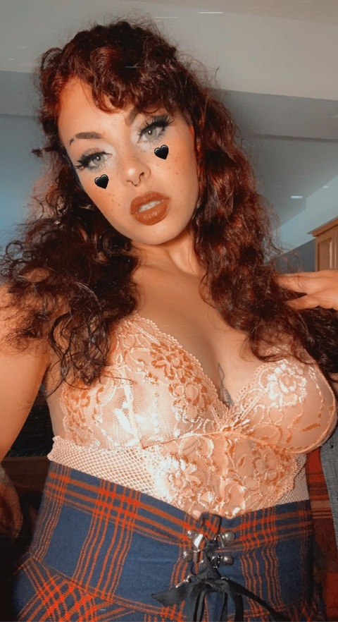 Image d'en-tête OnlyFans bunnylov3y