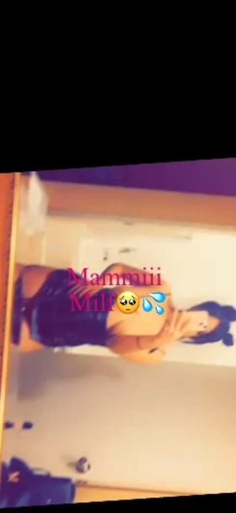 OnlyFansのヘッダー画像 bunnyyplays