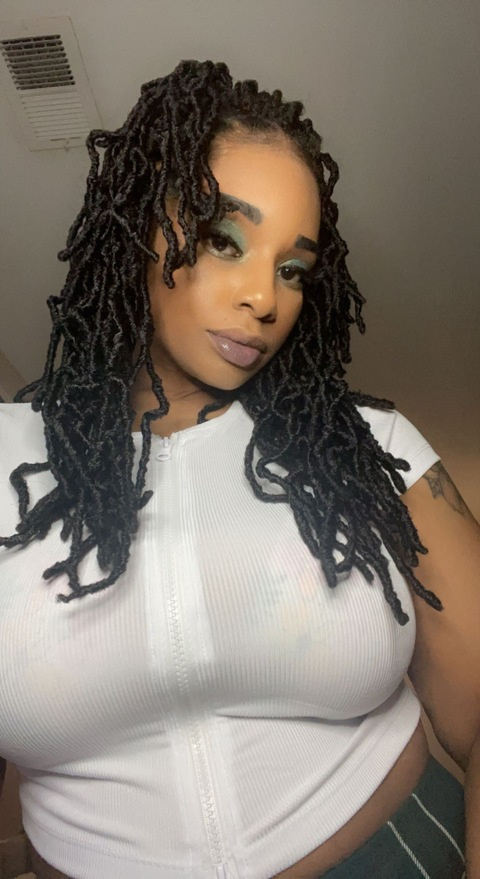 OnlyFans başlık resmi caramelcakezzz