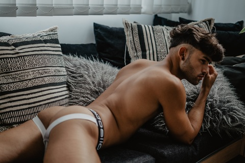 OnlyFansのヘッダー画像 carlospaya8