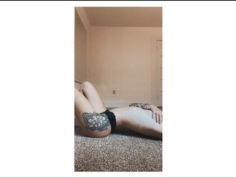 ओनलीफैंस हेडर चित्र cheyennemarie5