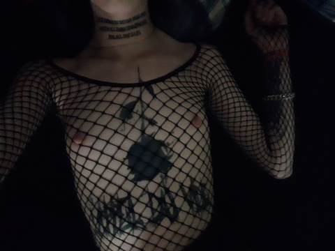 Снимка на заглавието на OnlyFans chyrin