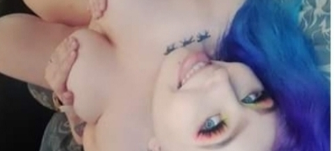 Image d'en-tête OnlyFans cosmicbunnixo