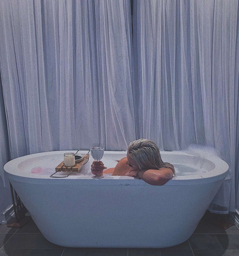 AlleenFans hoofdafbeelding cpbabe96