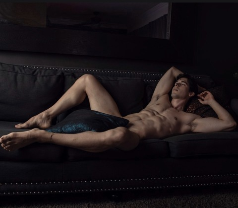 OnlyFansのヘッダー画像 cubanbd