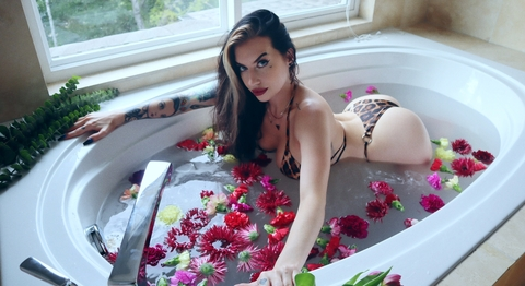 OnlyFansのヘッダー画像 cubbixoxo