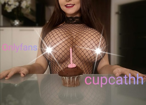 Снимка на заглавието на OnlyFans cup.cat.hh