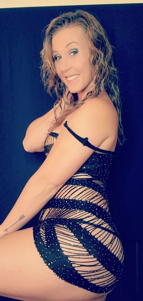 Imagen del encabezado de OnlyFans de dailydoseofsunshine90