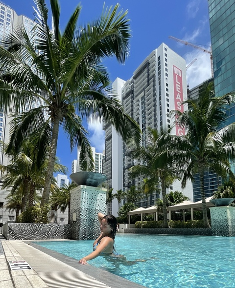 Imagen del encabezado de OnlyFans de devixx