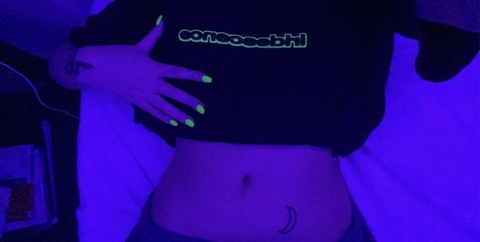 Imagen del encabezado de OnlyFans de drugst0recowgirl