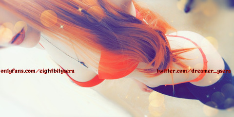 OnlyFansのヘッダー画像 eightbitysera