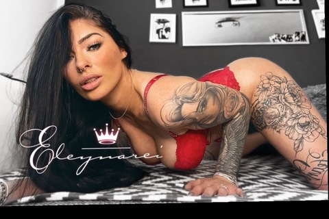 ओनलीफैंस हेडर चित्र eleynarei_hot