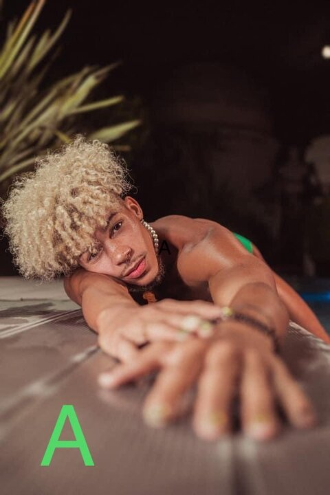 Gambar header OnlyFans elijahzaynexxx