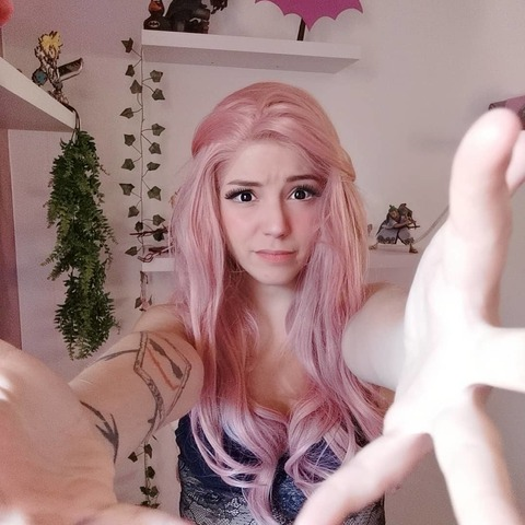 ओनलीफैंस हेडर चित्र ellynahops