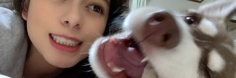 OnlyFansのヘッダー画像 emily_09_09