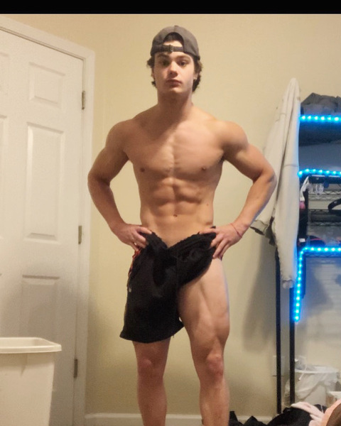 Imagen del encabezado de OnlyFans de emocarebear