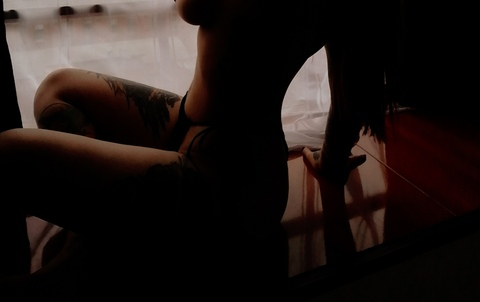 AlleenFans hoofdafbeelding errecamila