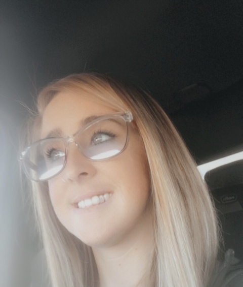 Gambar header OnlyFans farmersdaughter26