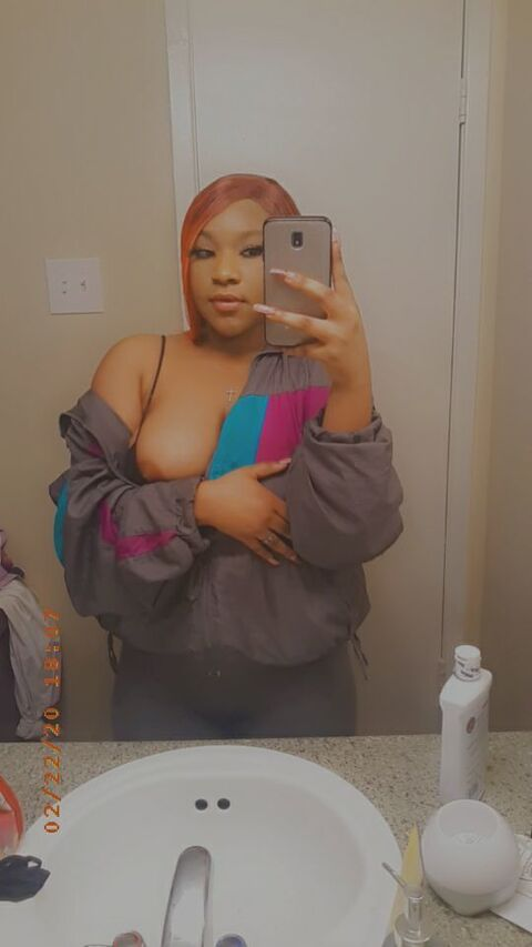 OnlyFans başlık resmi fishieeeee