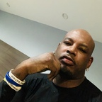 OnlyFans profile picture flashbrown