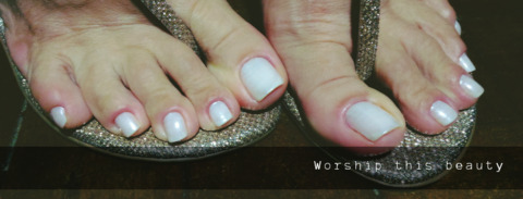 ओनलीफैंस हेडर चित्र friggadeusa